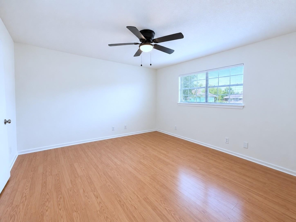 2011 Kirksey Dr - Photo 9