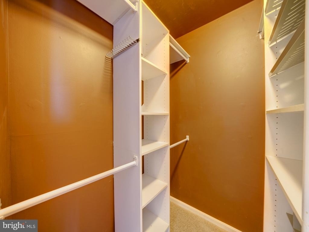 8513 Falls Run Road - Photo 26