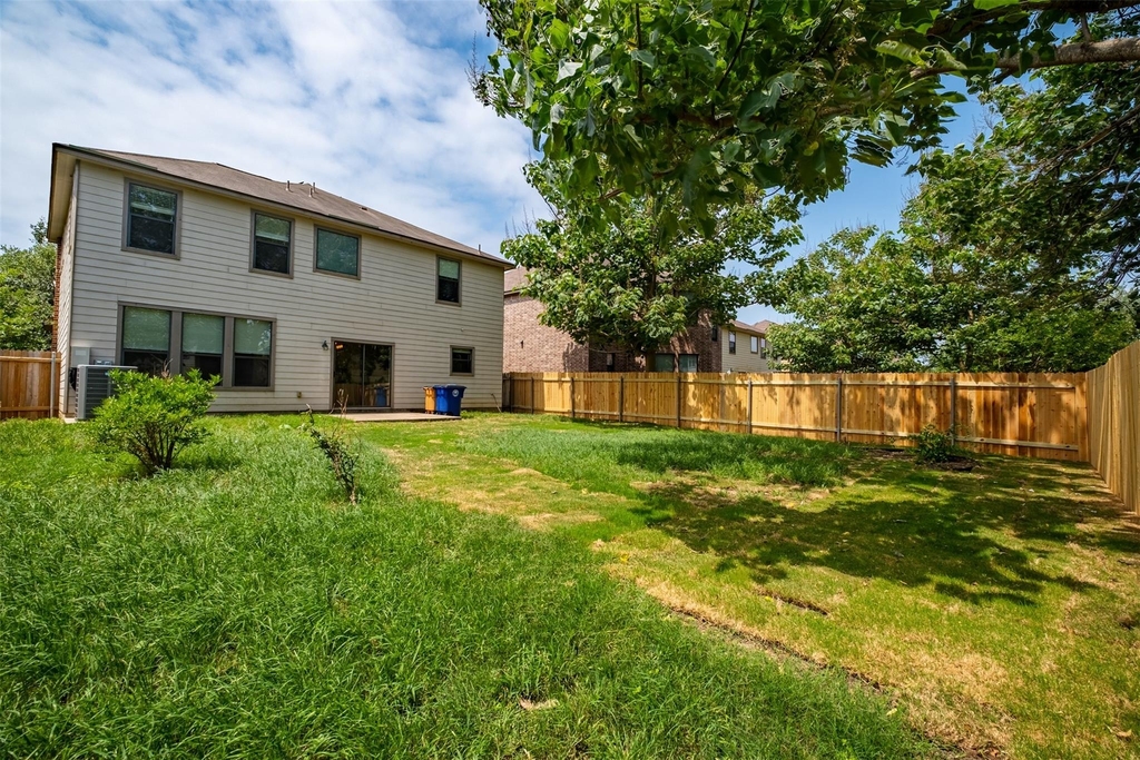 9109 Ipswich Bay Dr - Photo 23