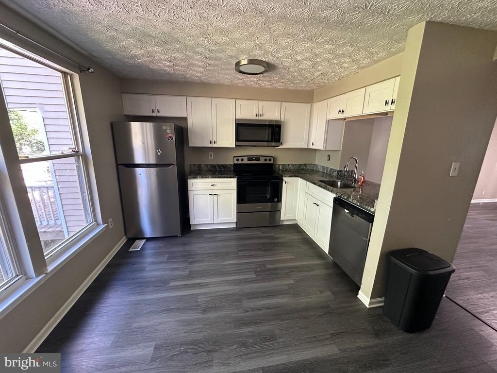 36 Trailwood Road - Photo 2
