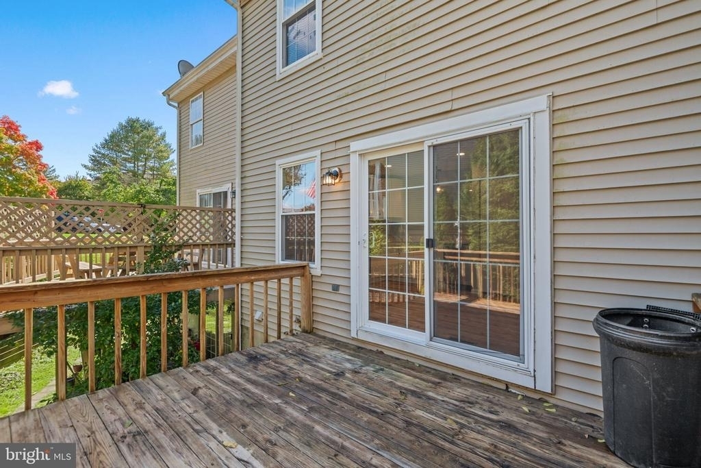 16 Knights Court - Photo 16