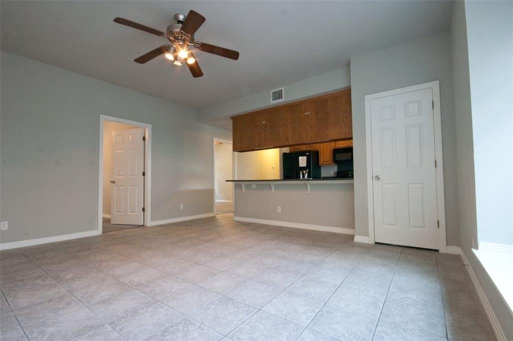 2410 Leon St - Photo 10