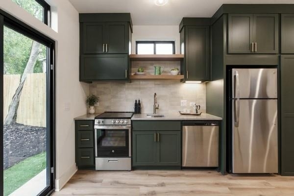 605 E 55th St - Photo 6