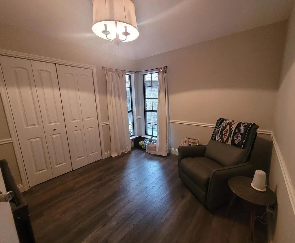 128 Long Wood Ave - Photo 11