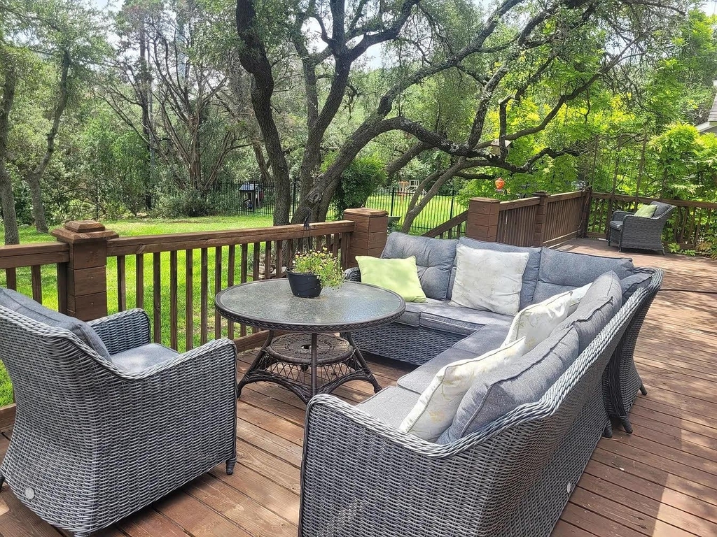 128 Long Wood Ave - Photo 3