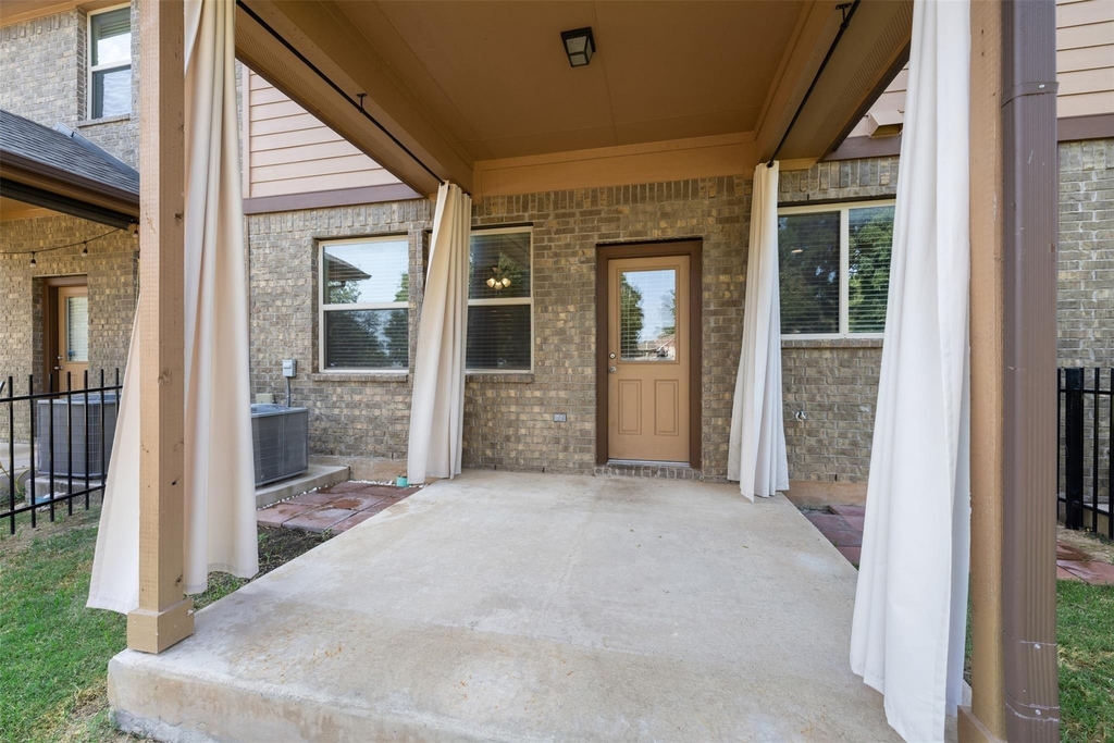 1001 Zodiac Ln - Photo 27