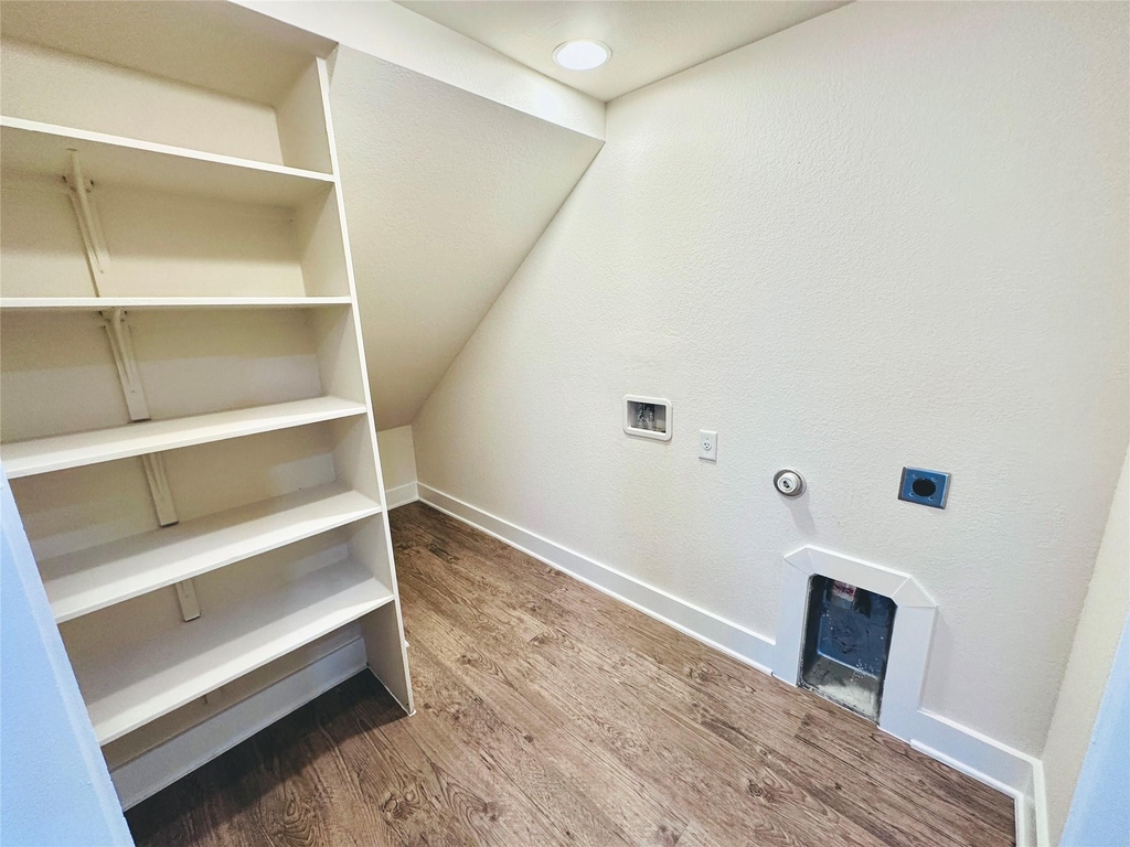 2216 Creekside Ln - Photo 6