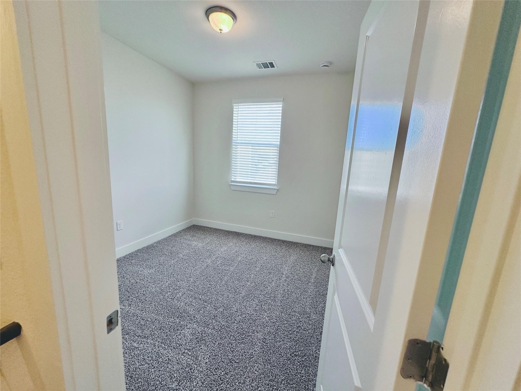 2216 Creekside Ln - Photo 24