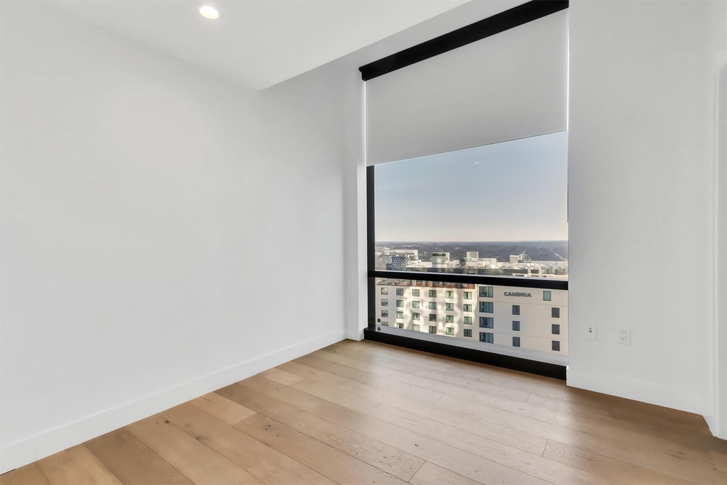 70 Rainey St - Photo 24