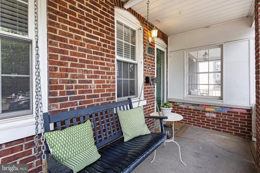 1310 N Dupont Street - Photo 1