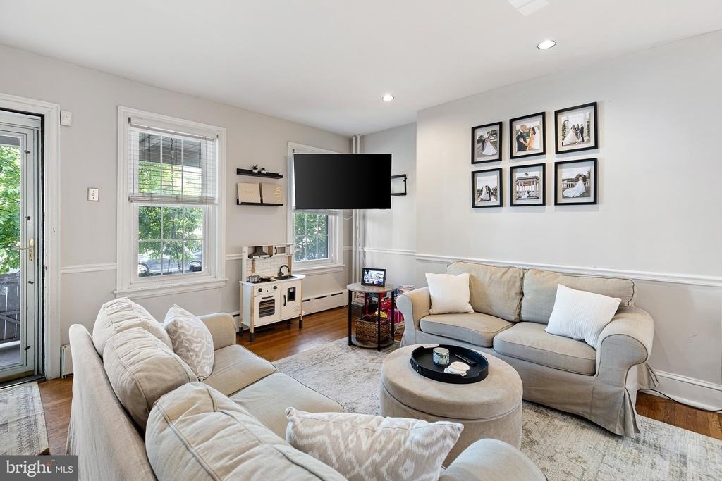1310 N Dupont Street - Photo 3