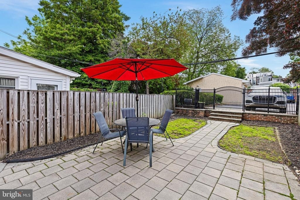 1310 N Dupont Street - Photo 17