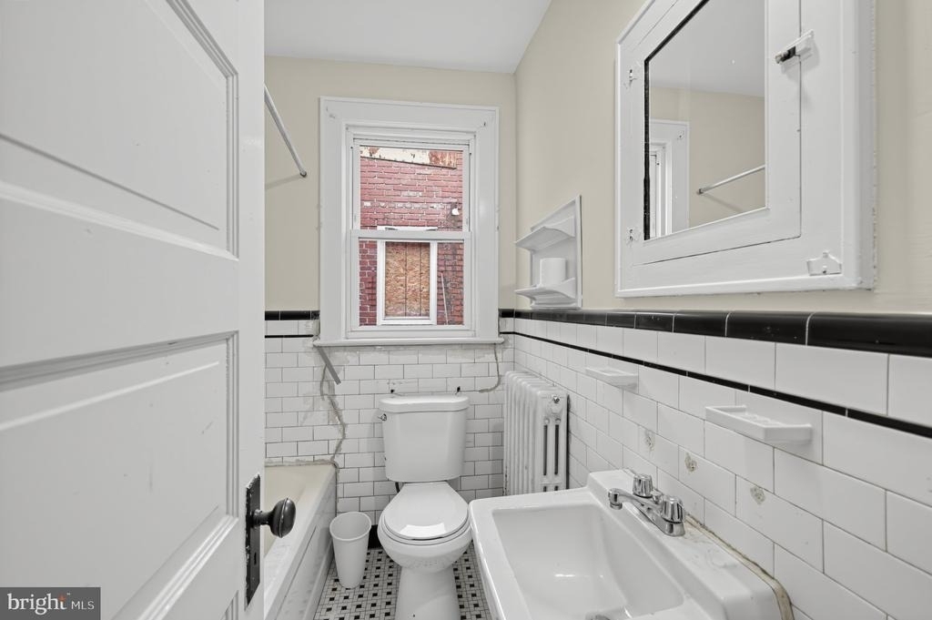 1508 19th Street Se - Photo 5