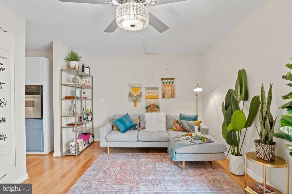 4600 Connecticut Avenue Nw - Photo 1