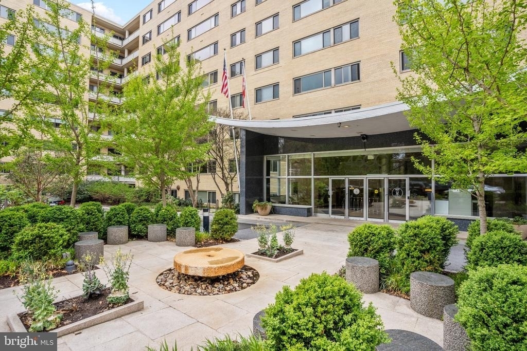 4600 Connecticut Avenue Nw - Photo 0