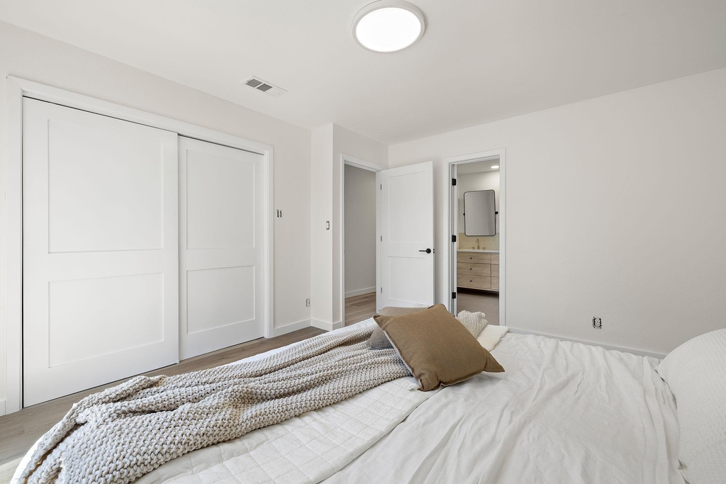 4014 Greystone Dr - Photo 33