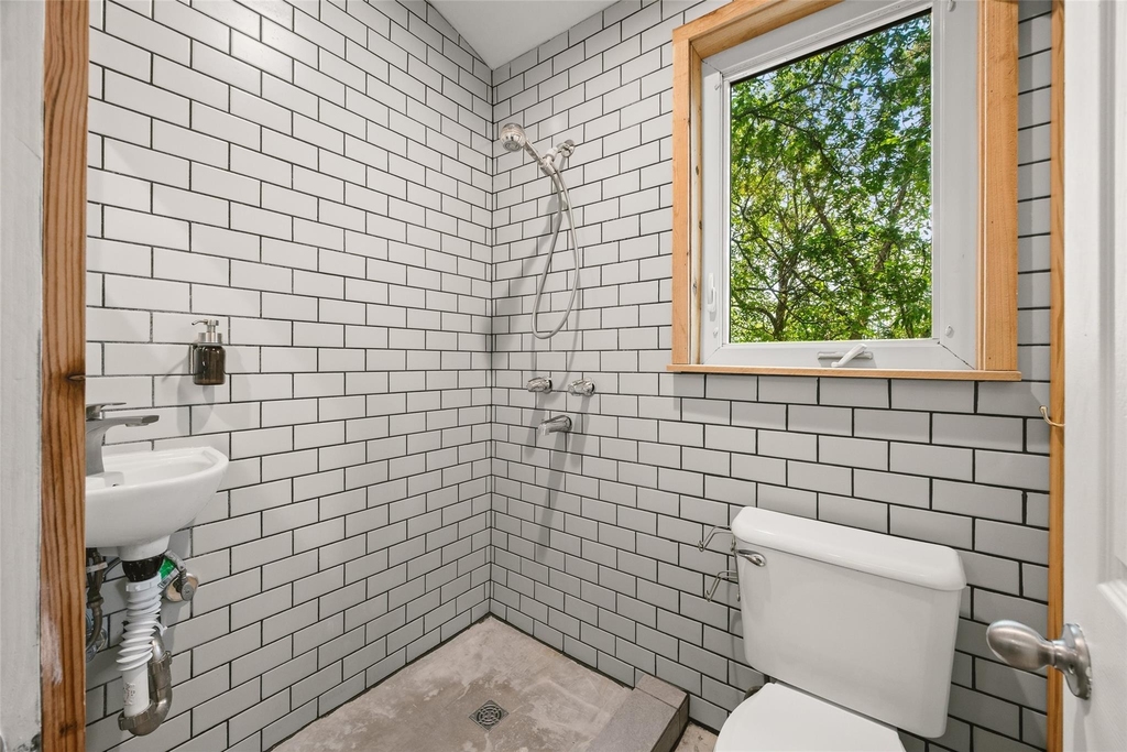 8200 0 Wavertree Ct - Photo 19