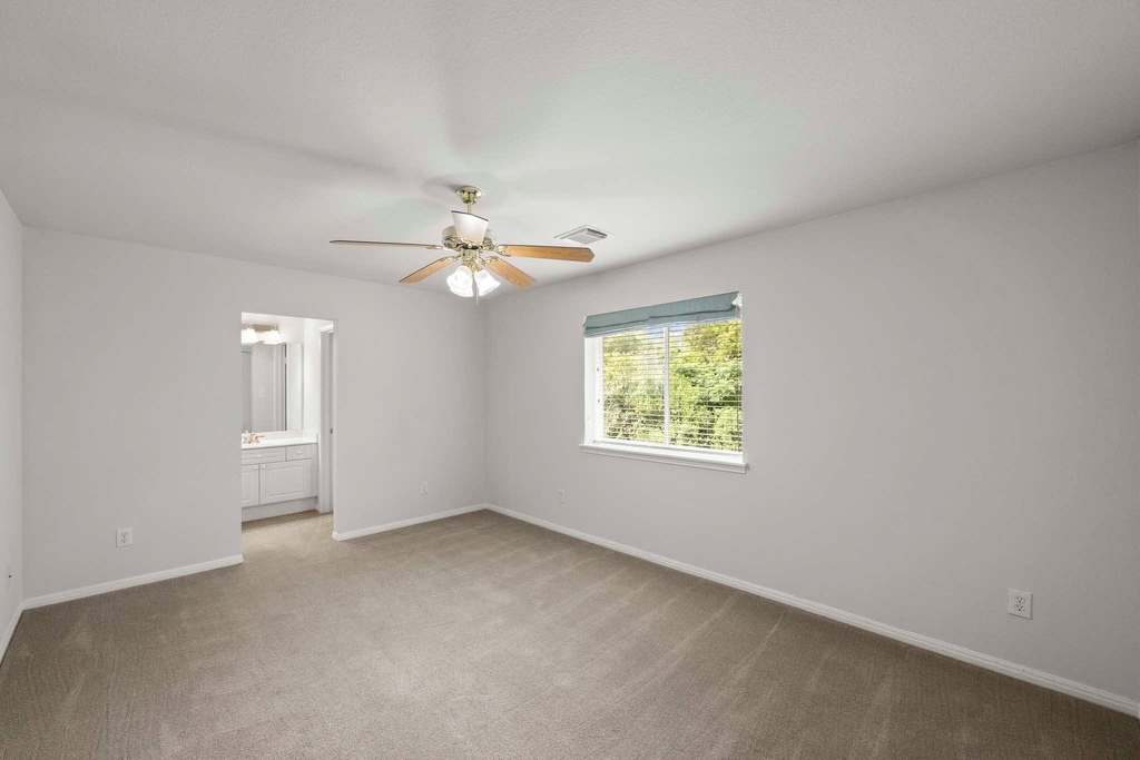 1917 Chasewood Dr - Photo 9