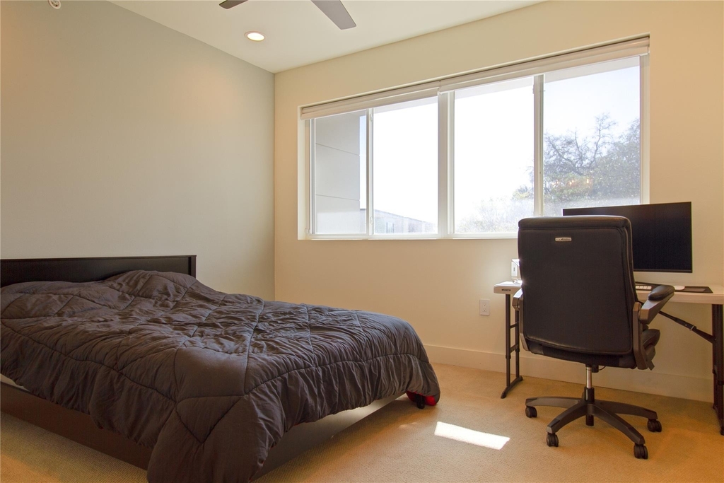 604 N Bluff Dr - Photo 14
