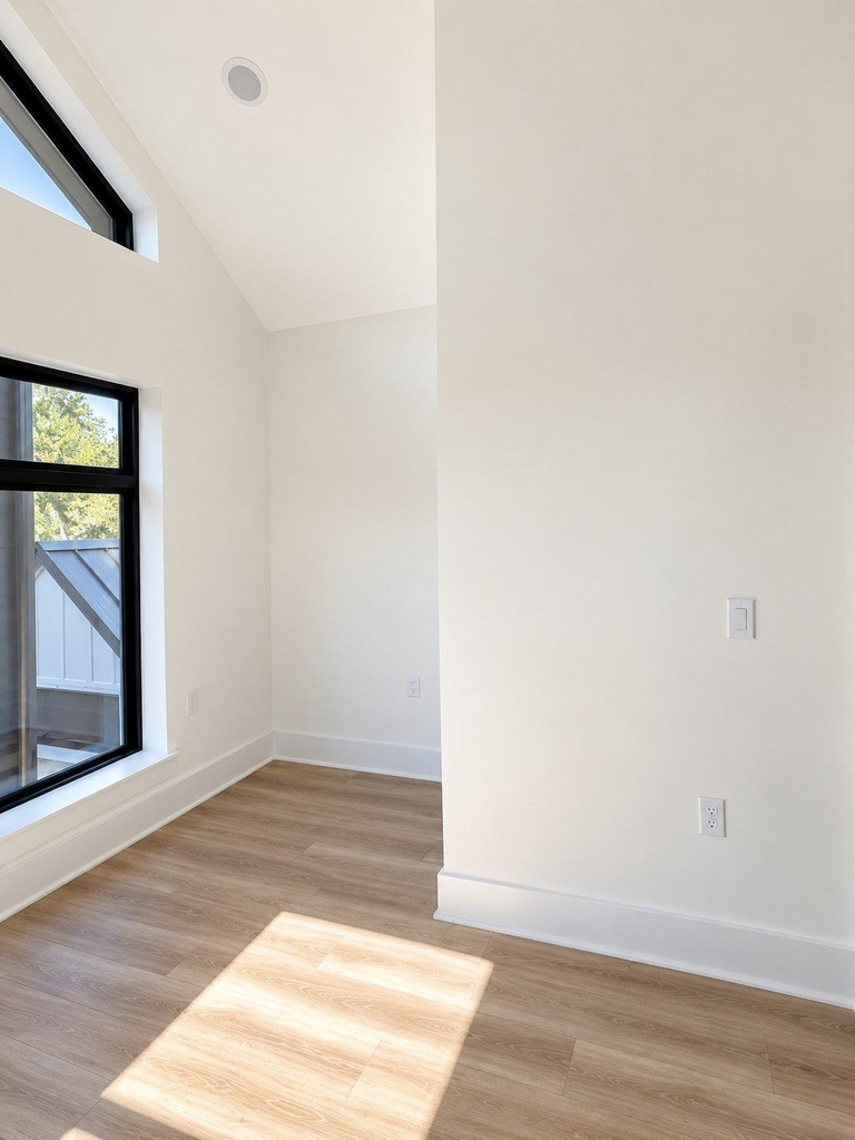 605 E 55th St - Photo 14