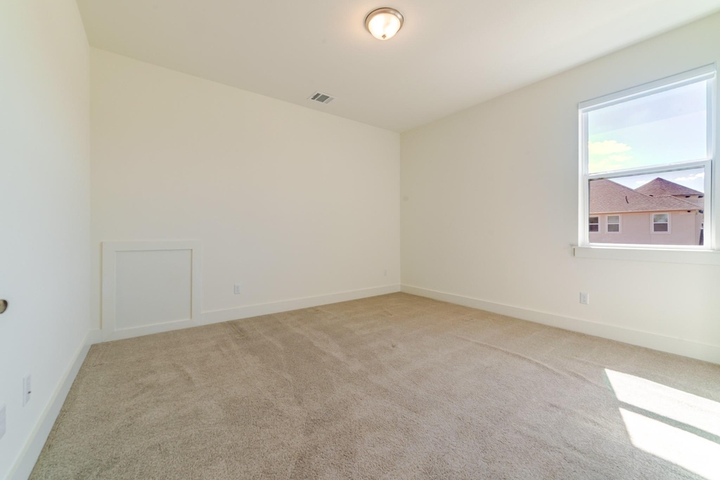 7717 Laramie Bnd - Photo 29