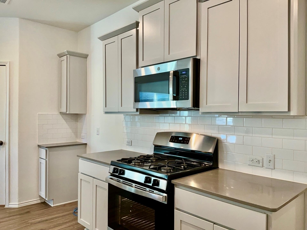 105 Blue Blaze Trl - Photo 7
