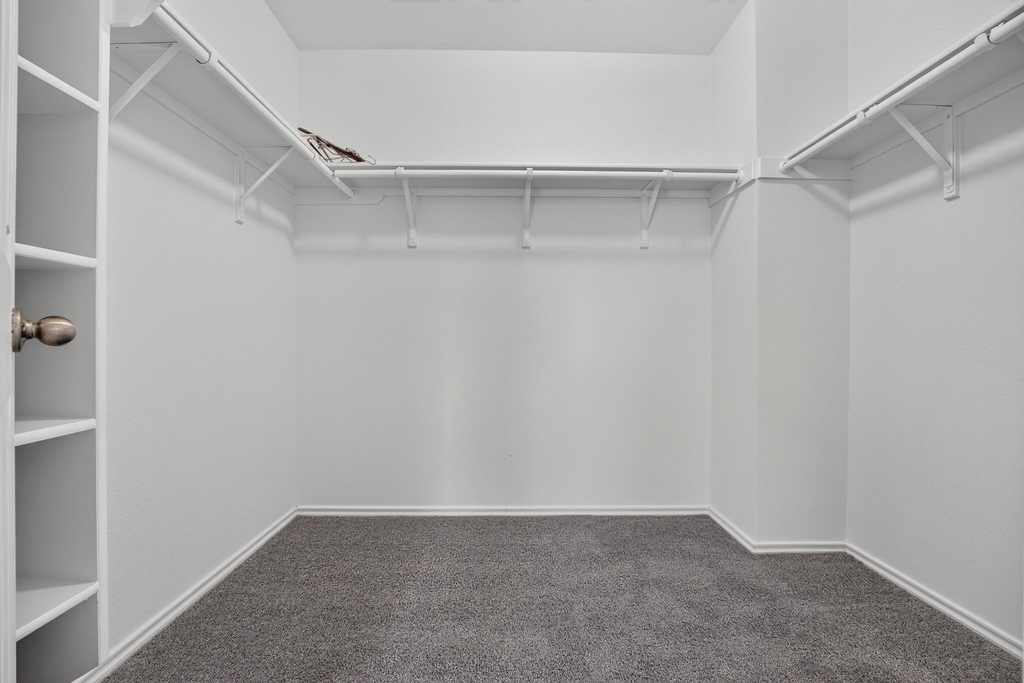 122 Plumbago Cv - Photo 15