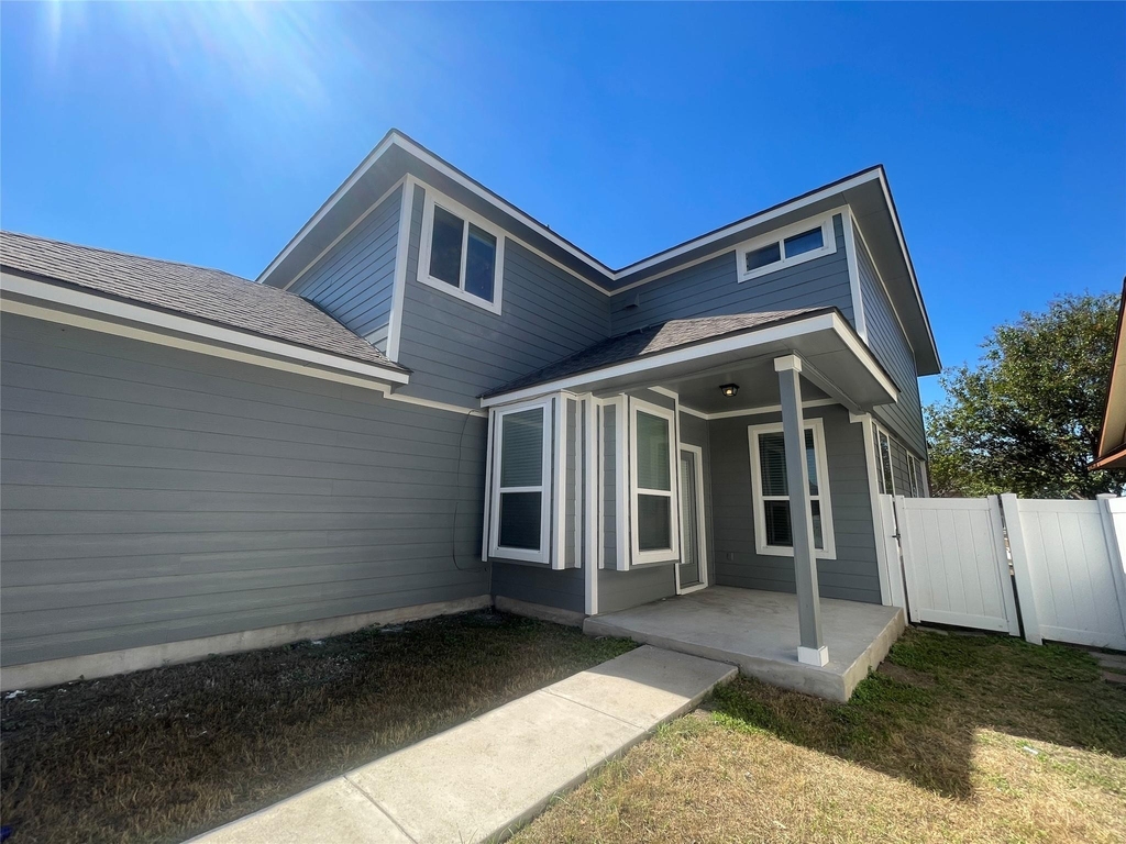 18345 Tallgrass Prairie Dr - Photo 14