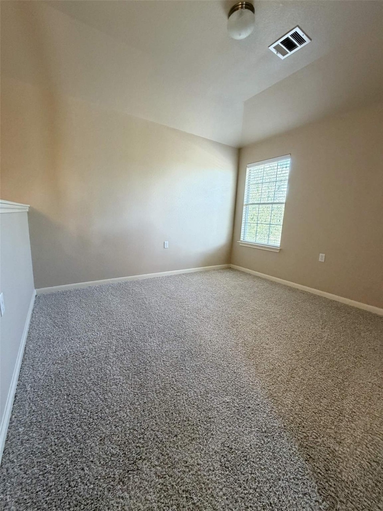7821 Tee Dr - Photo 19