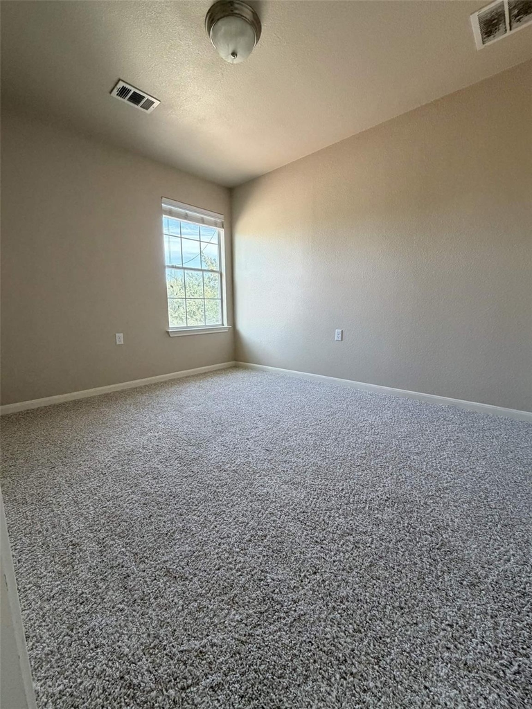 7821 Tee Dr - Photo 17