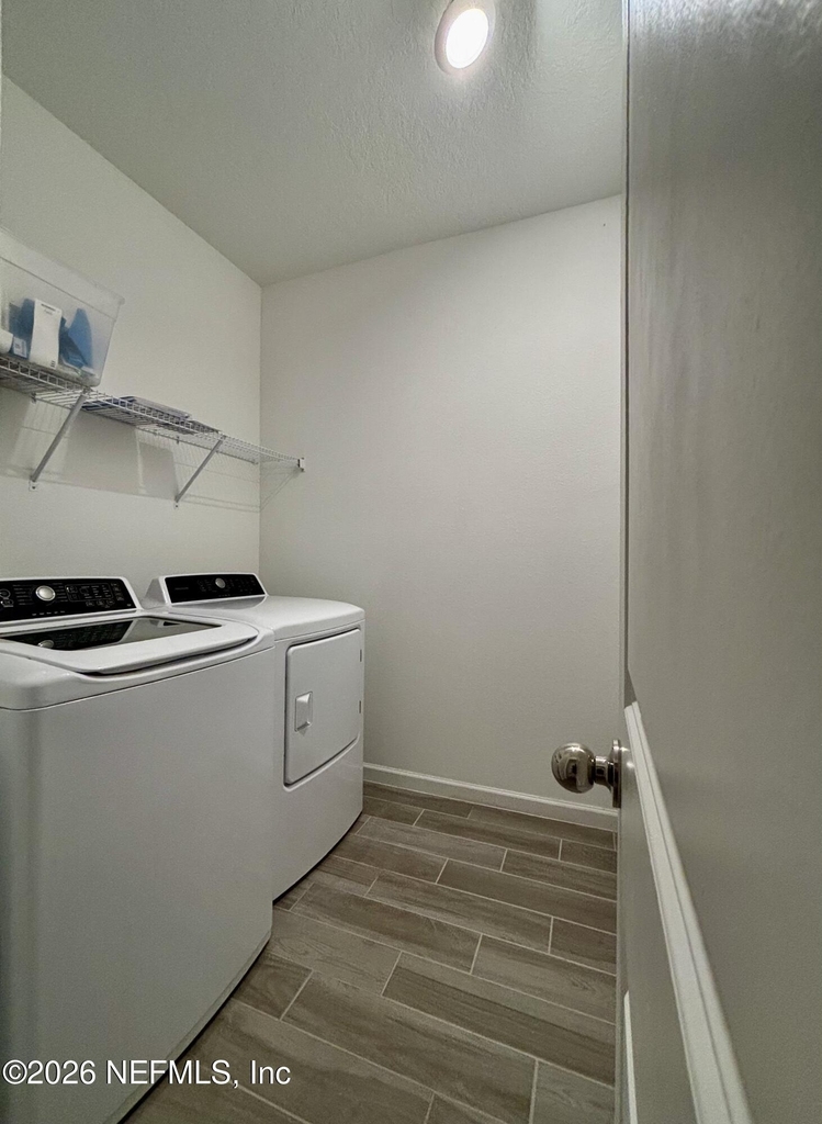 2947 Crossfield Drive - Photo 16