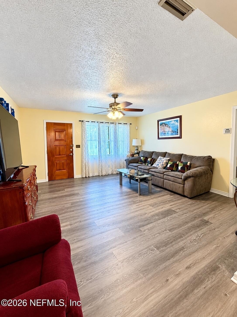 5741 Wilson Boulevard - Photo 3