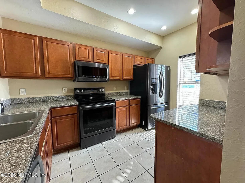 10200 Belle Rive Boulevard - Photo 4