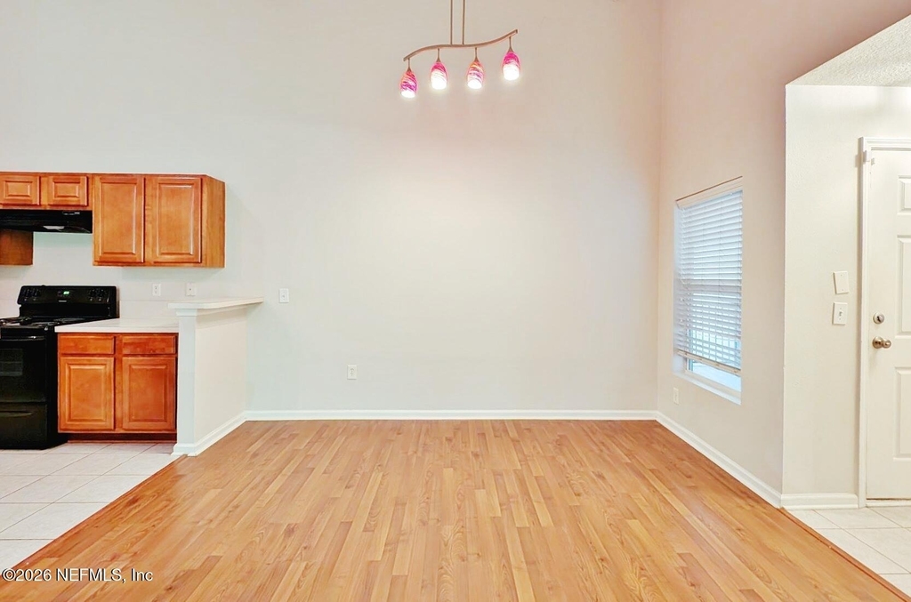 6081 Maggies Circle - Photo 3