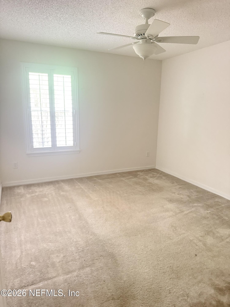 6275 Ironside Drive S - Photo 4