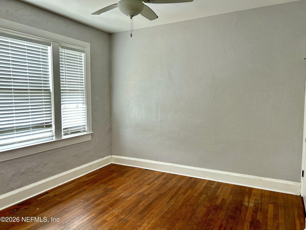 2504 Park Street - Photo 7