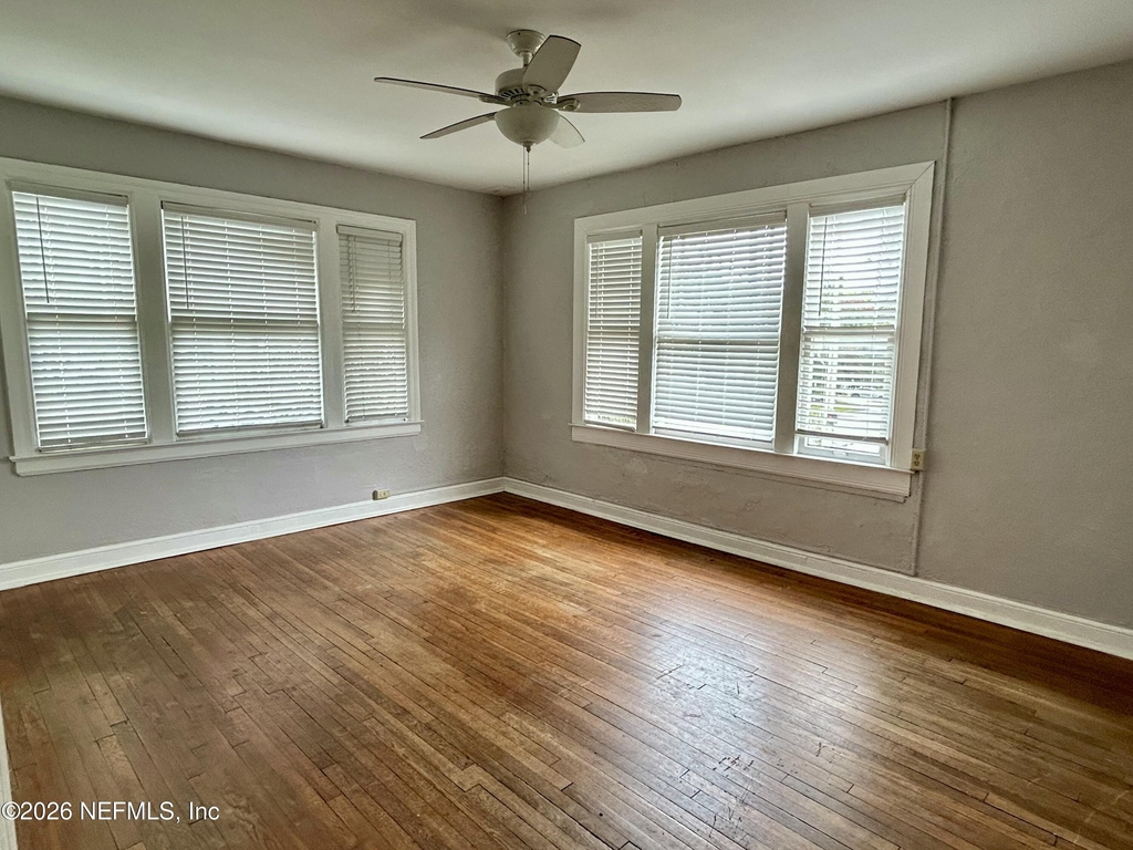 2504 Park Street - Photo 1