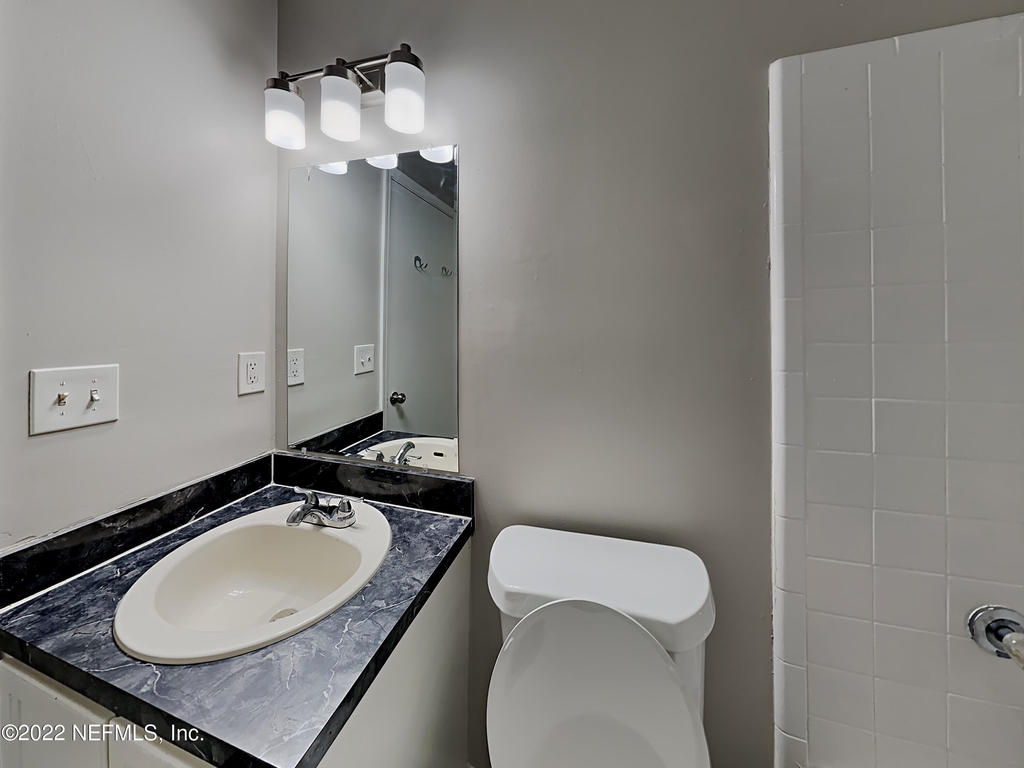1689 Ashwood Circle - Photo 13