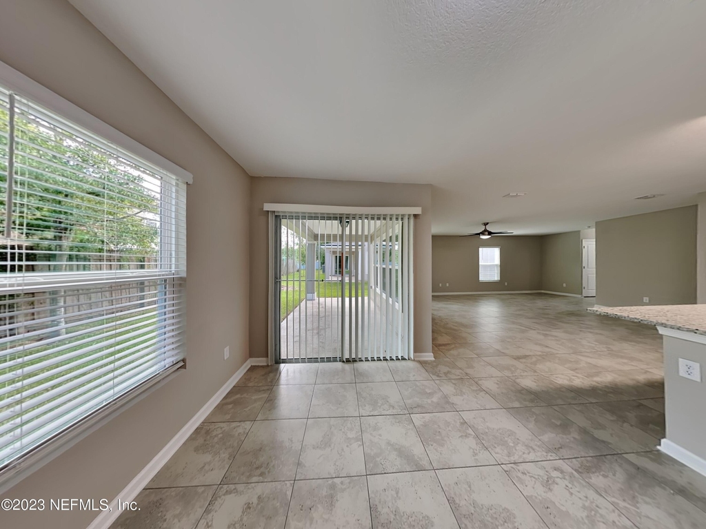10270 Old Dixie Highway - Photo 3