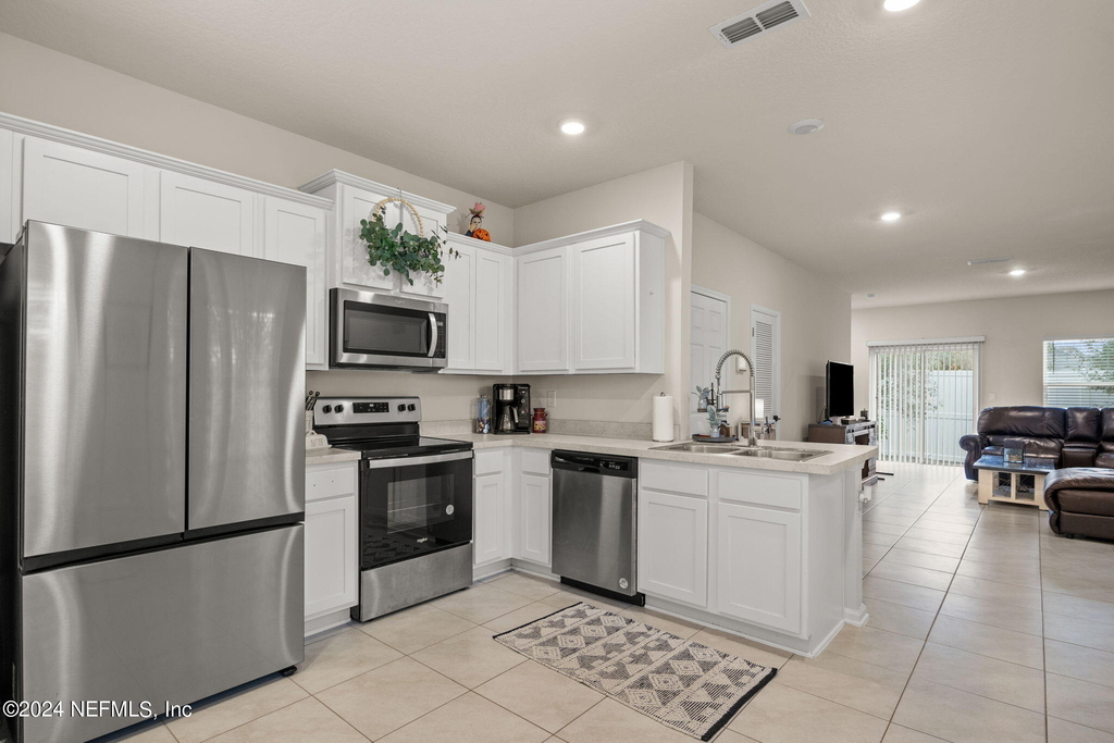 991 Observatory Parkway - Photo 2