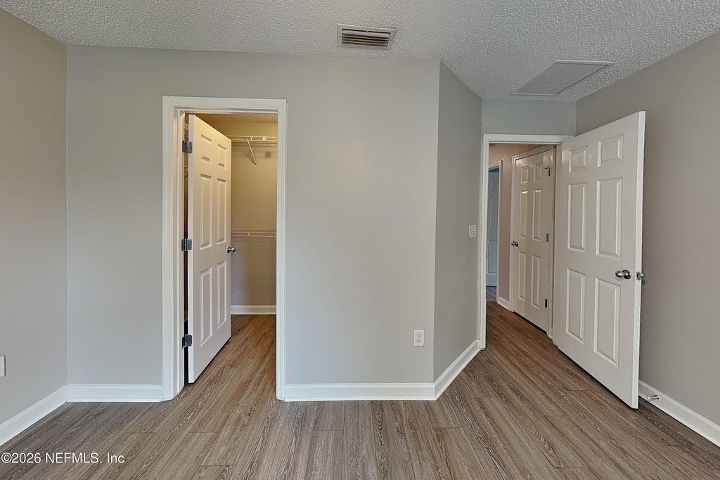 11626 Brian Lakes Drive N - Photo 5