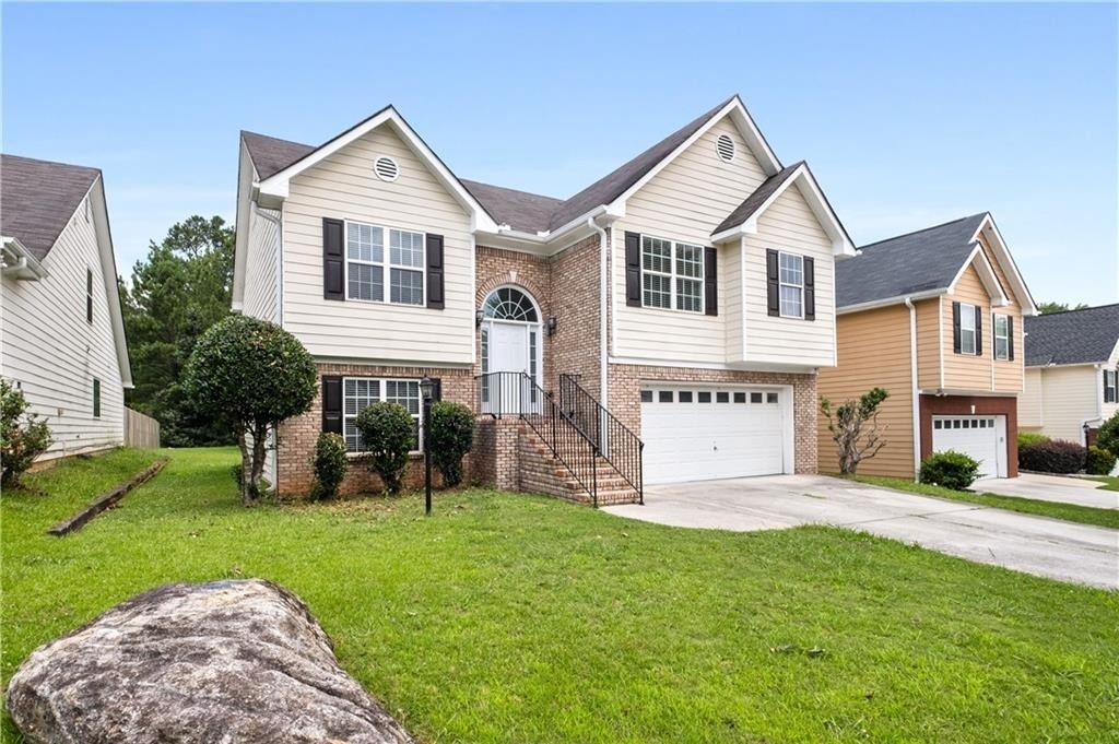 2323 Crimson Creek Lane - Photo 1