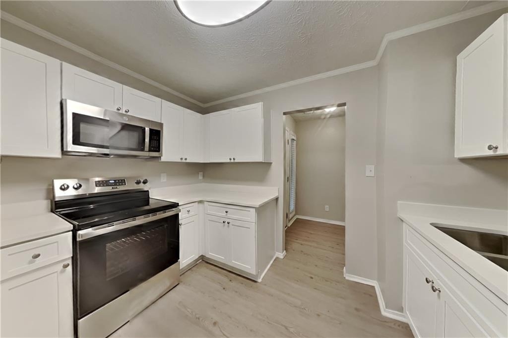 1174 Winterberry Court - Photo 4