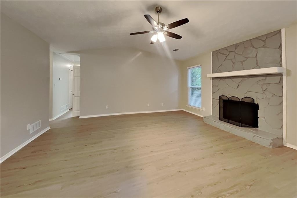1174 Winterberry Court - Photo 1