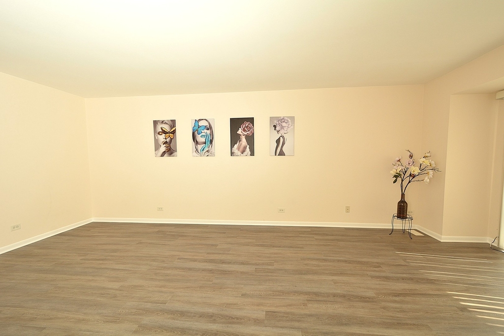 3018 Roberts Drive - Photo 3