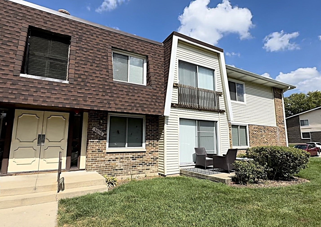 3018 Roberts Drive - Photo 1