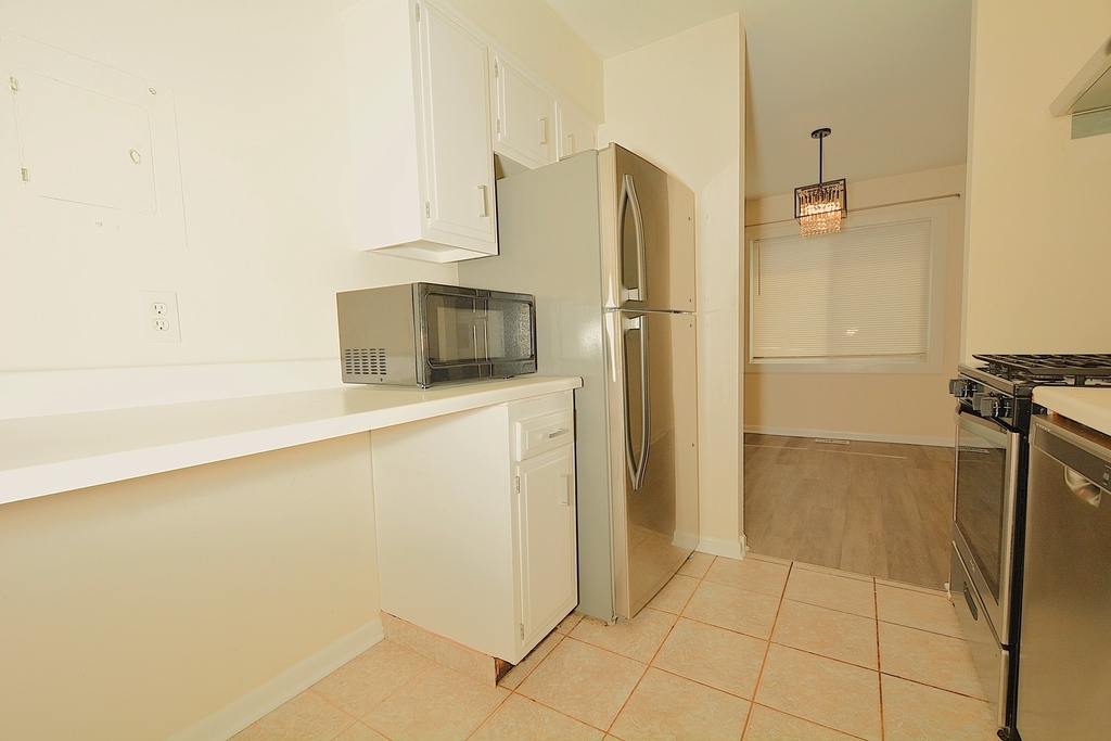 3018 Roberts Drive - Photo 7
