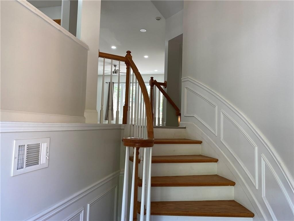 1893 Ridgemont Lane - Photo 17