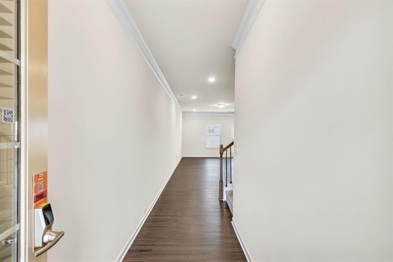 83 Professional Place - Photo 2