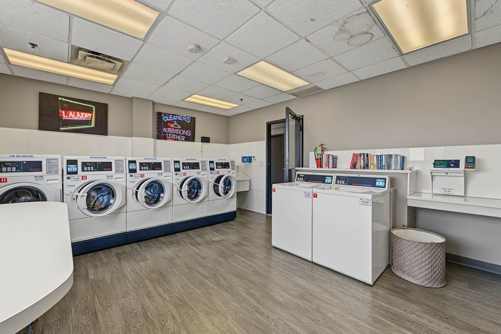 1250 N Dearborn Street - Photo 26